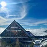 Lägenhet Cosy 6 Personnes A - Balcon Avec Vue Sur Le Puy Du Chambourguet - Piscine Interieure - Wifi - Parking Et Casier A Super Besse