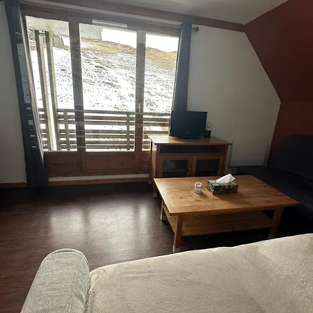 Cosy 6 Personnes A - Balcon Avec Vue Sur Le Puy Du Chambourguet - Piscine Interieure - Wifi - Parking Et Casier A Super Besse