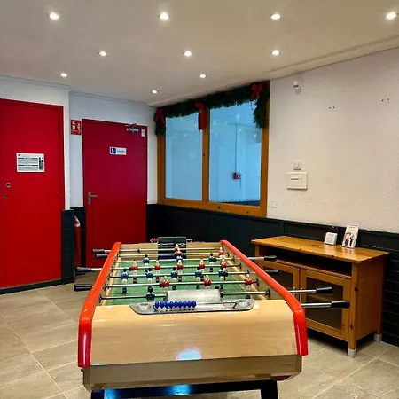 Cosy 6 Personnes à - Balcon Avec Vue Sur Le Puy Du Chambourguet - Piscine Intérieure - Wifi - Parking Et Casier à * Super Besse