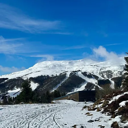 Cosy 6 Personnes à - Balcon Avec Vue Sur Le Puy Du Chambourguet - Piscine Intérieure - Wifi - Parking Et Casier à * Super Besse